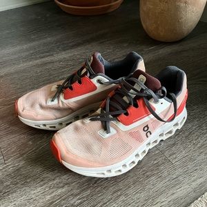 On running shoes Cloudstratus!